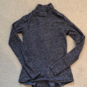 Lulu lemon pull over